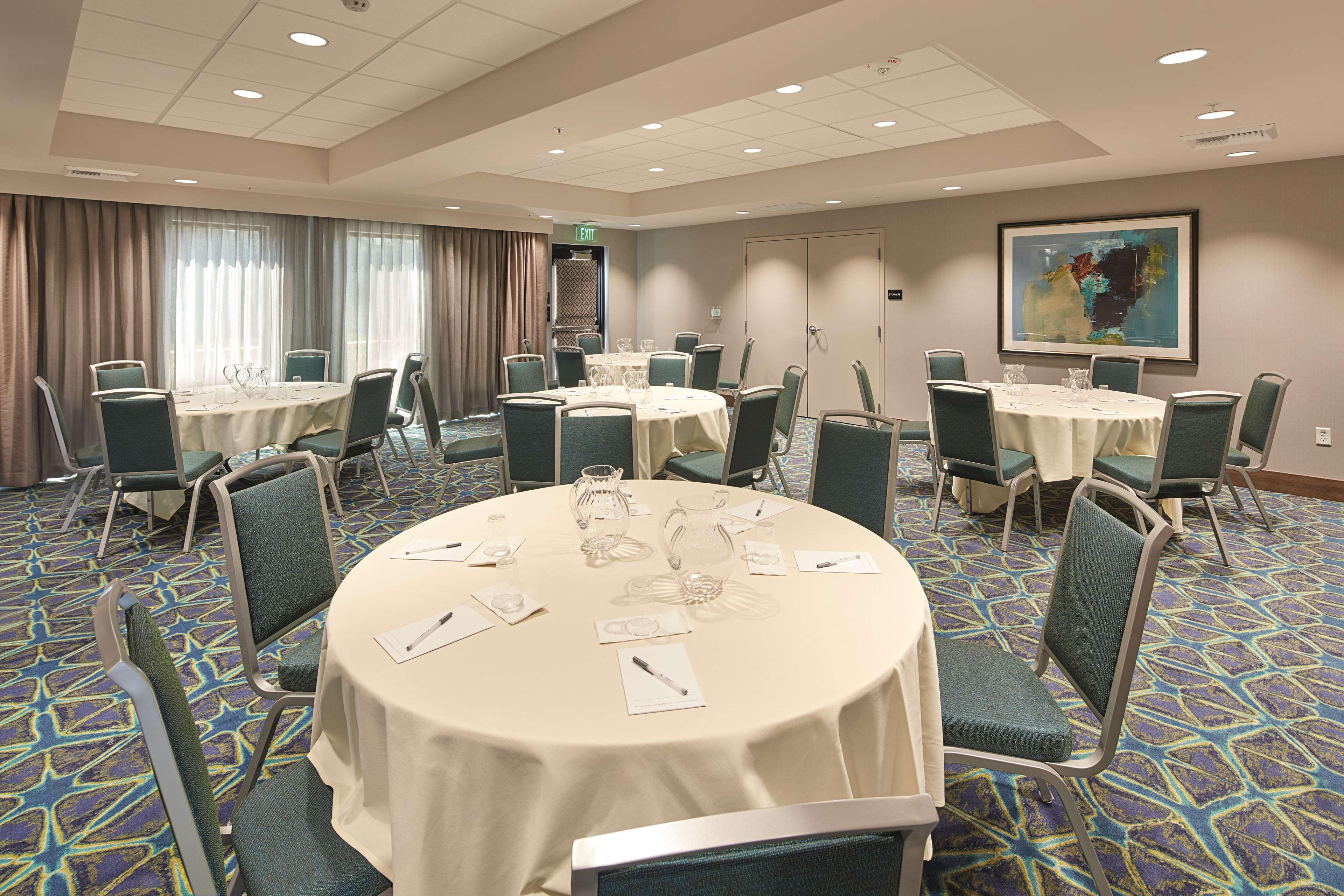 Hampton Inn & Suites Sacramento At Csus Bagian luar foto