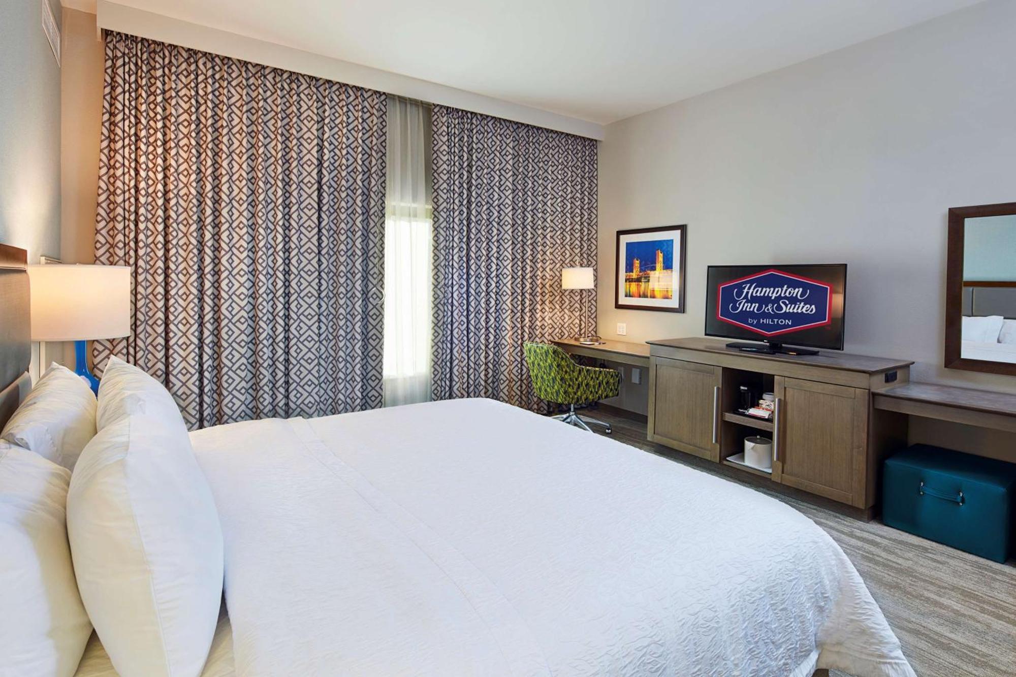 Hampton Inn & Suites Sacramento At Csus Bagian luar foto